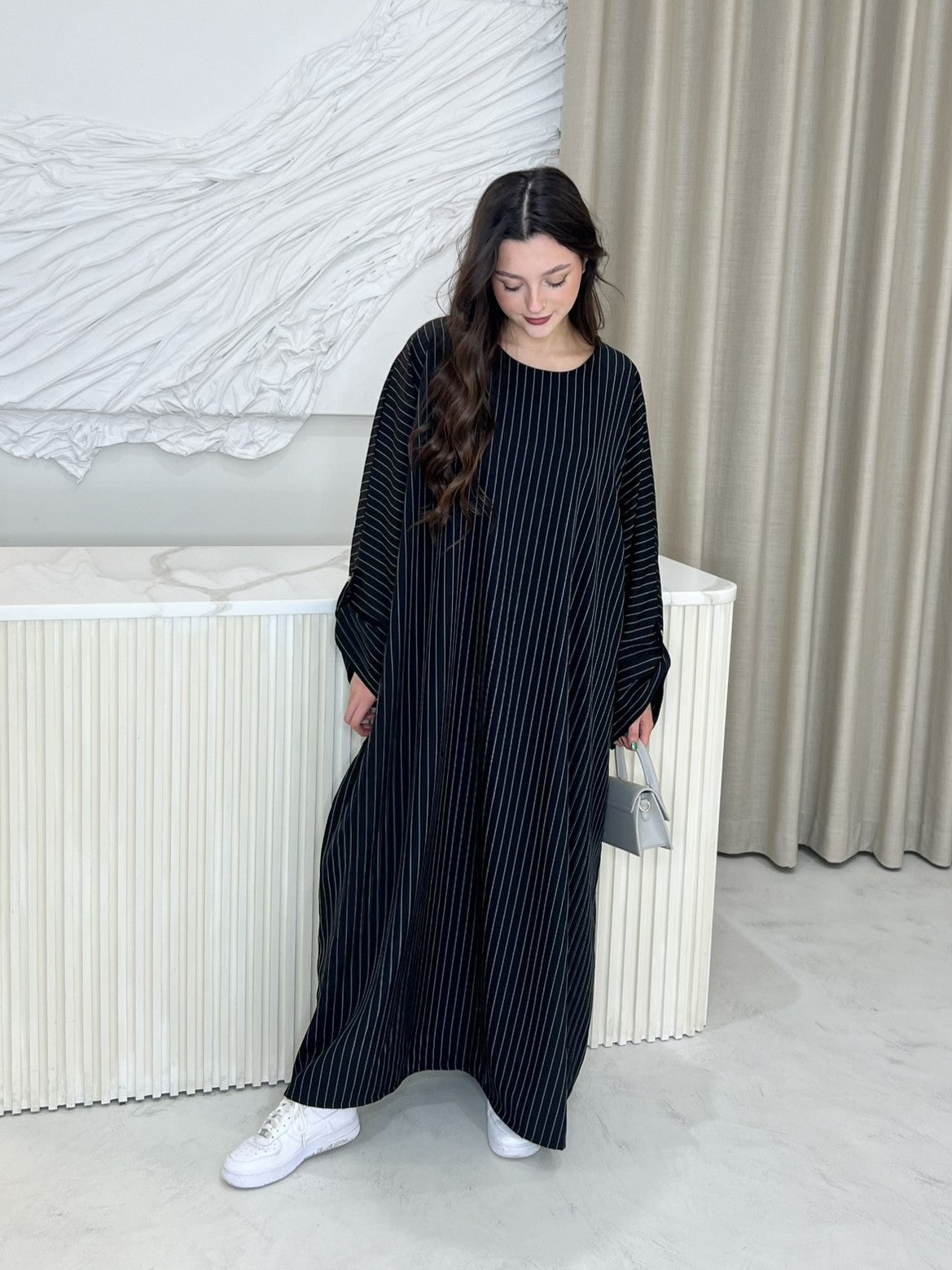 Amira Abaya - Black/White Stripe