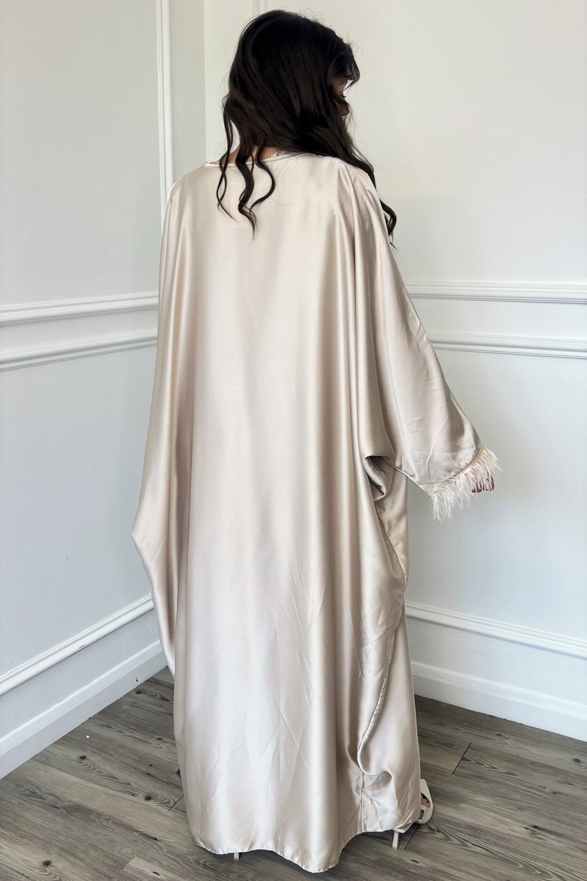 Areza Open Abaya - Cream