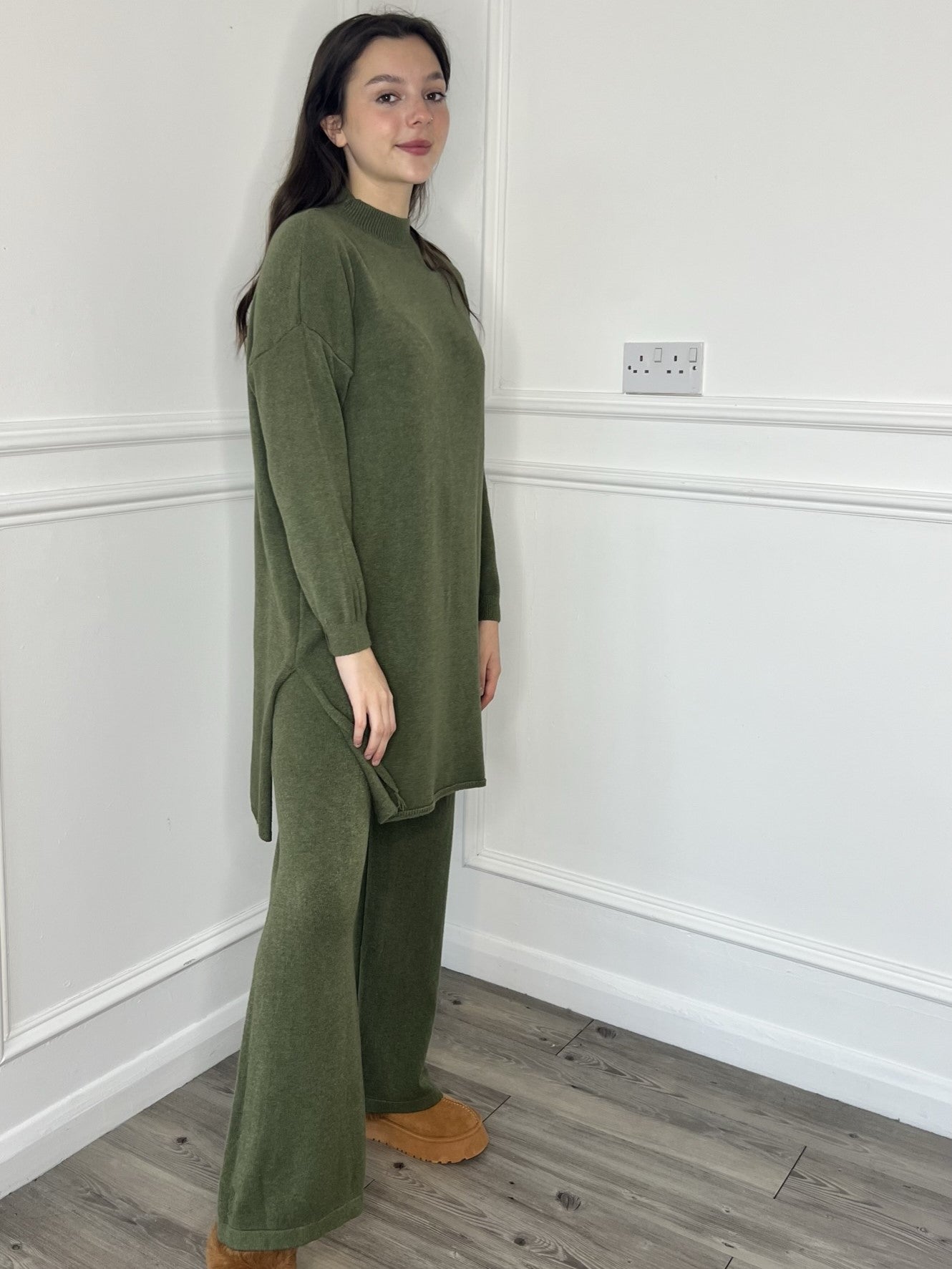 Bella Knitted Co-Ord - Khaki Green